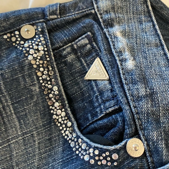Guess Jeans with crystal embellishments, boot cut, slim fit. Sz 27 - Picture 8 of 9